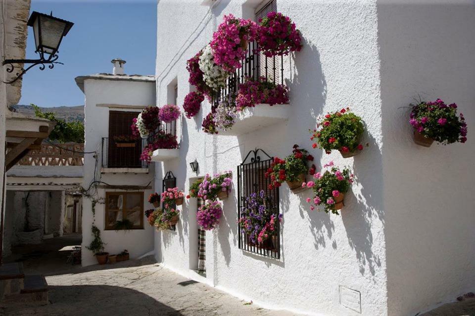 Hostal Casa De La Ermita Bubión Exterior foto